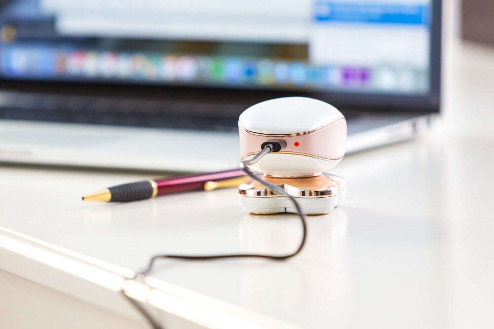 Épilateur de retrait facial indolore rotatif USB à 4 têtes électriques Originale