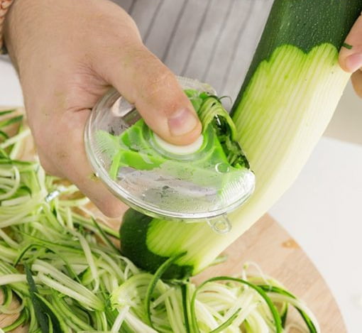 Éplucheur magique 4 en 1 de légumes et Fruits en acier inoxydable