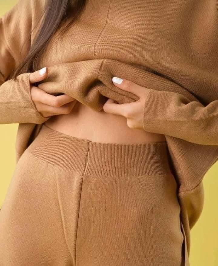 Ensemble de 2 pièces pour femmes modèle unie marron