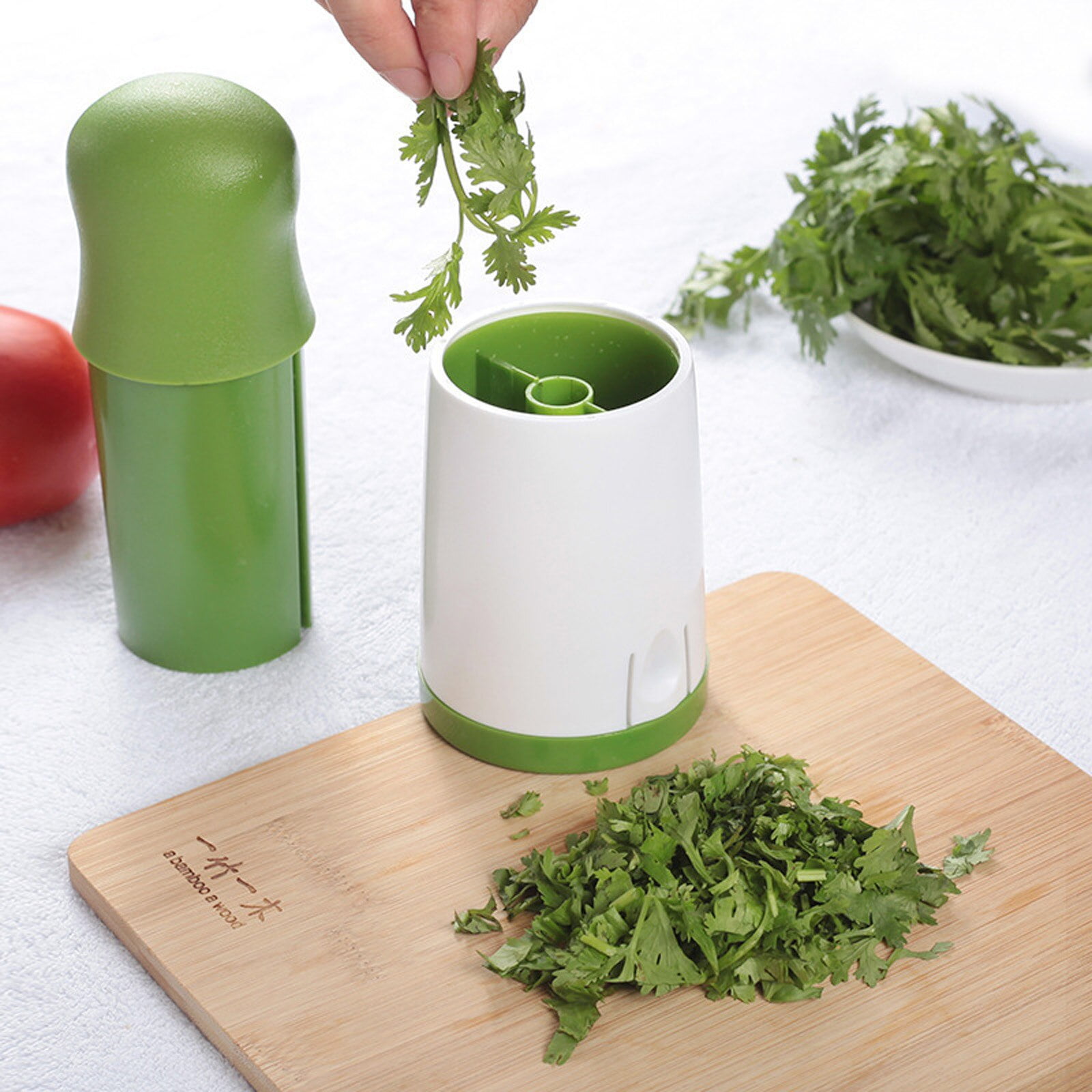 Moulin à herbes avec lame en acier inoxydable, broyeur pour aliments et légumes